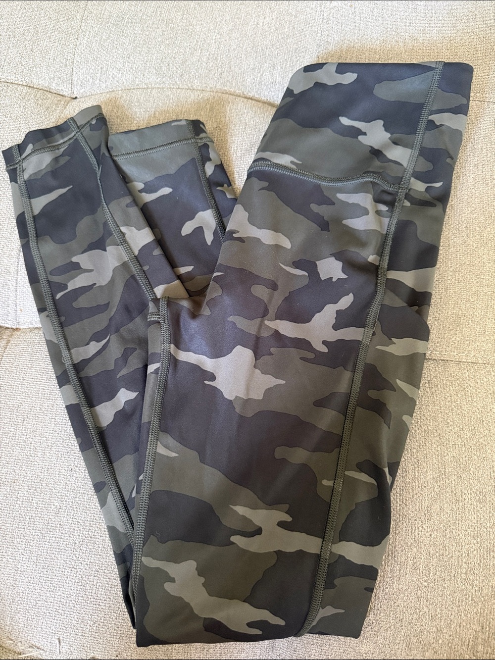 Athleta Women's Camo High-Rise Leggings - Olive/Black